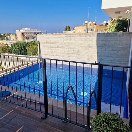 Leonidas Villa 파포스 외부 사진
